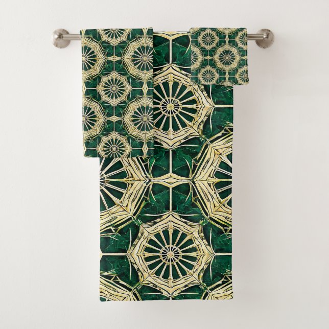 Green Multicolor Pattern Bath Towel Set (Insitu)