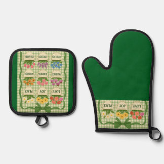 Green Oven Mitt and Pot Holders Oven Mitt & Pot Holder Set
