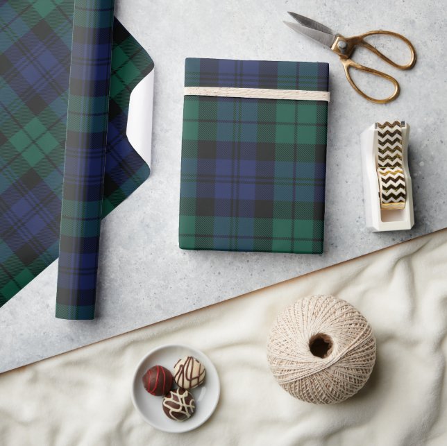 Green Plaid Chequered Classic Rustic Tartan Wrapping Paper (Crafts)