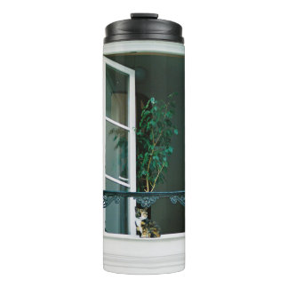 GREEN PLANT ON WHITE WINDOW THERMAL TUMBLER