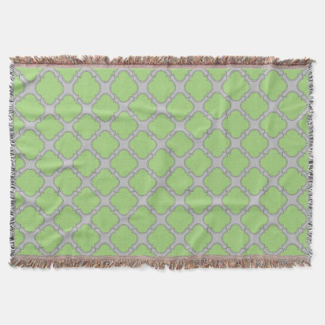 Green Quatrefoil Throw Blanket (Front)