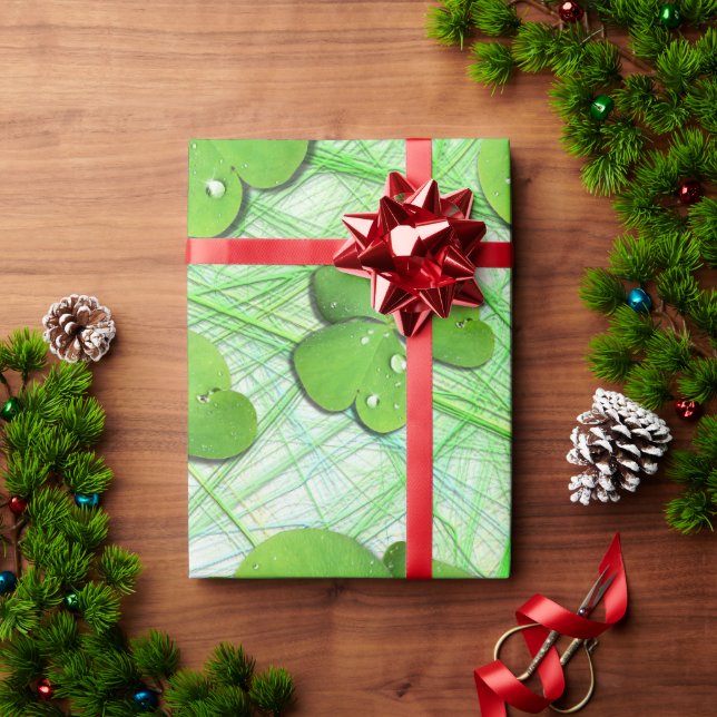 Green Shamrock St Patrick's iPhone 5 Case-Mate Wrapping Paper (Holiday Gift)