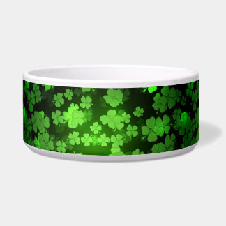 Green shamrocks