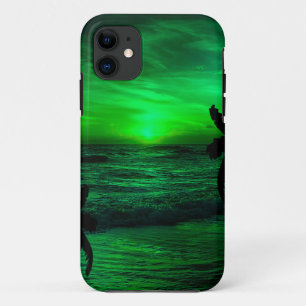 GREEN SUNSETS OCEAN SCENIC   iPhone 11 CASE