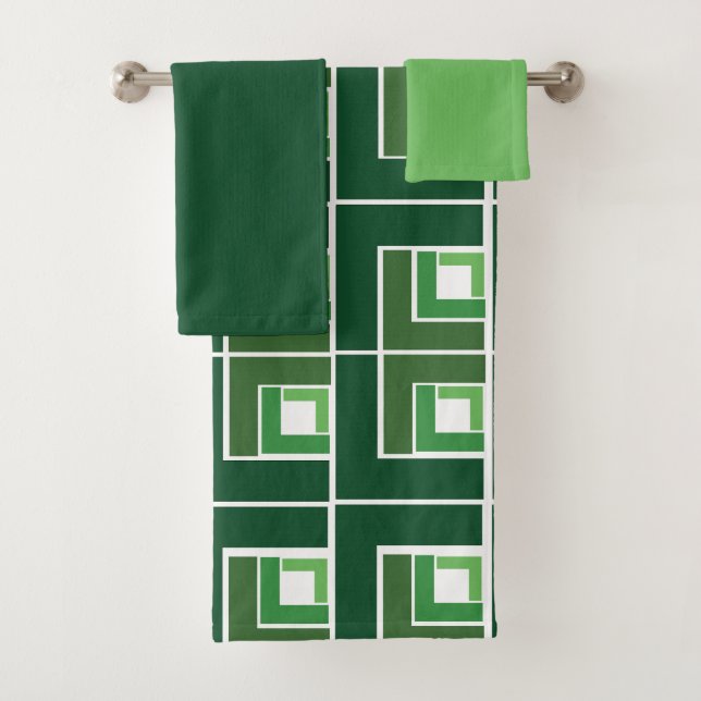 Green Topsy Turvy  Bath Towel Set (Insitu)