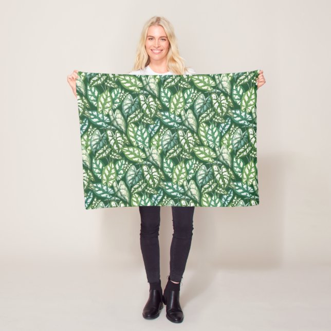 Green Tropical Leaves Pattern  Fleece Blanket (In Situ)