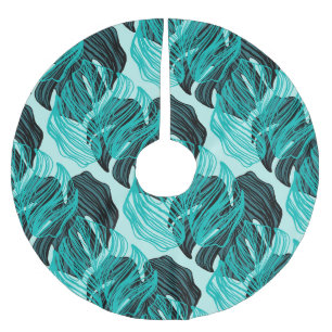 Green tropical palm leaves design. brushed polyester tree skirt