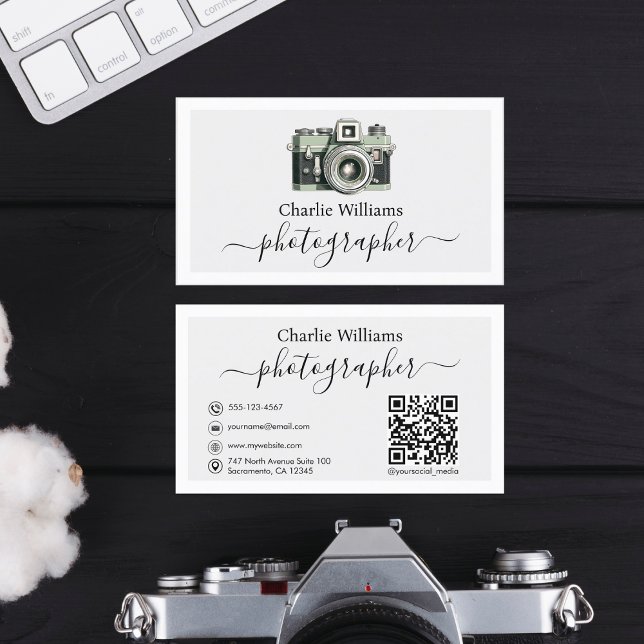 Green Vintage Camera Art, Photographer Business Card (Creator Uploaded)