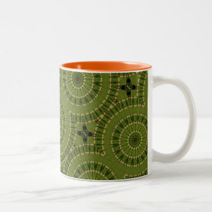 Green Wheel Mandala / Grünes Rad Mandala Two-Tone Coffee Mug