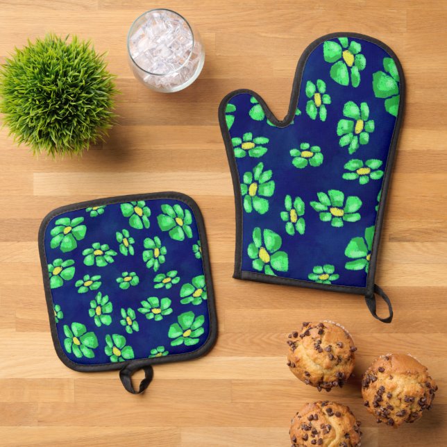Green Whimsical Flowers Daisies on Blue Background Oven Mitt & Pot Holder Set (Top Down)