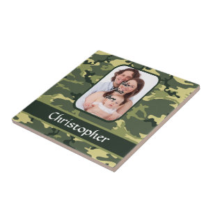 Green woodland camouflage tile