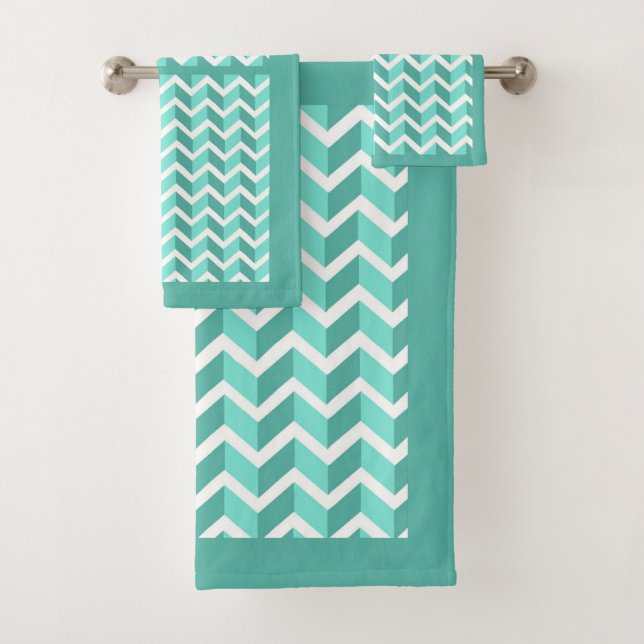 Green ZigZag Bath Towel Set (Insitu)