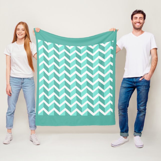 Green ZigZag Fleece Blanket (In Situ)