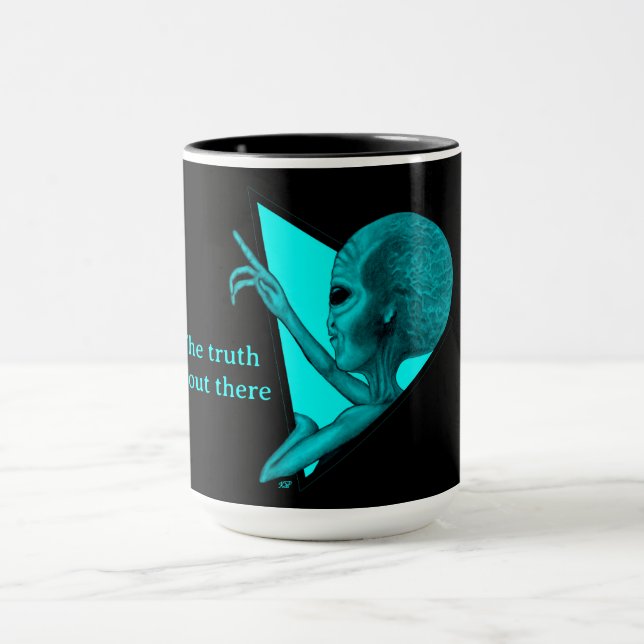 Grey Alien, the truth is out there Mug (Center)