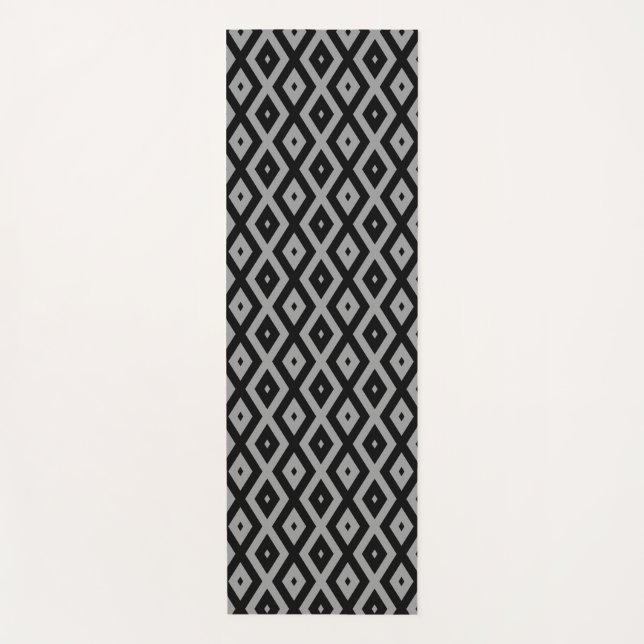 Grey and black diamond pattern yoga mat (Front)