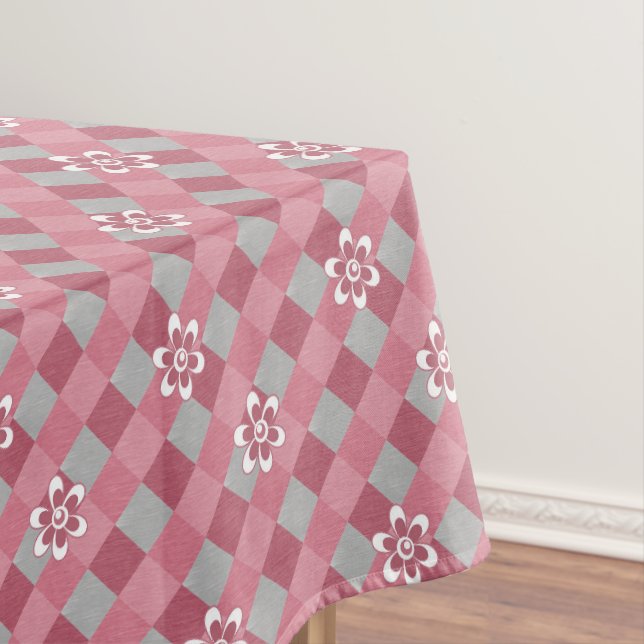 Grey and pink plaid with chamomile flowers tablecloth (In Situ)