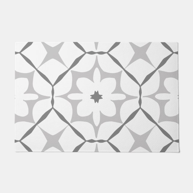 Grey and White Pattern  Doormat (Front)