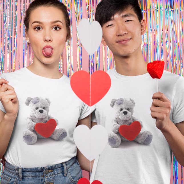 Grey Bear With Heart T-Shirt (Grey Bear With Heart T-Shirt)