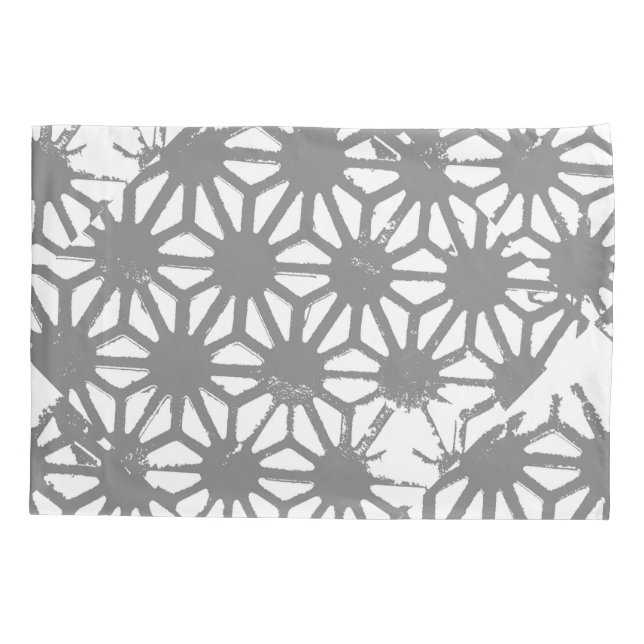 Grey geometric pattern pillowcase (Back)