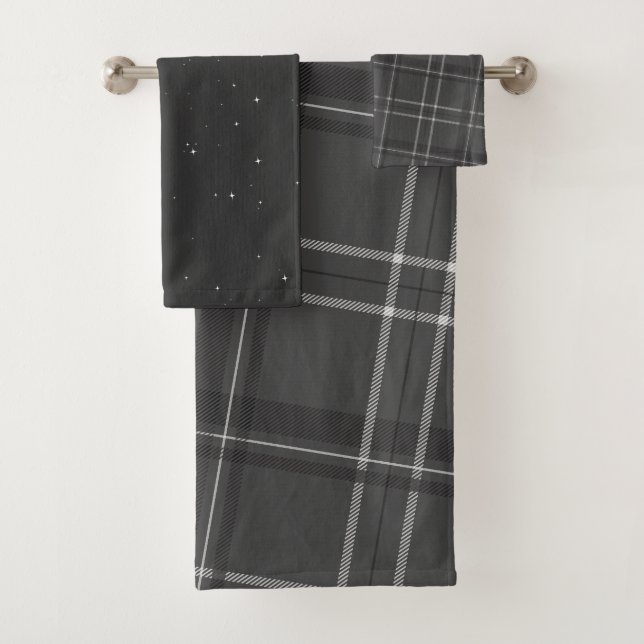 Grey monochrome plaid and stars holiday bath towel set (Insitu)