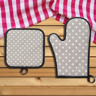 Grey Polka Dot Oven Mitt & Pot Holder Set