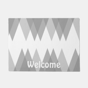Grey triangles doormat