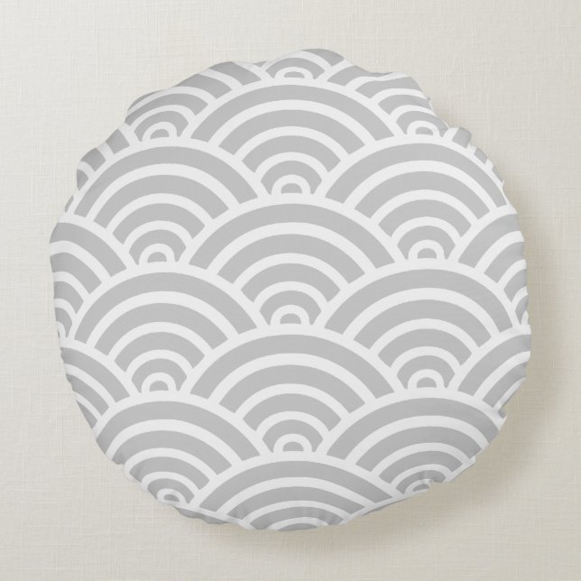 Grey & White Scallop Pattern Round Pillow (Back)