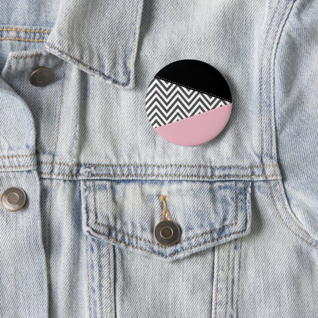 Grey Zigzag, Grey Chevron, Zigzag Pattern, Pink 6 Cm Round Badge (In Situ)