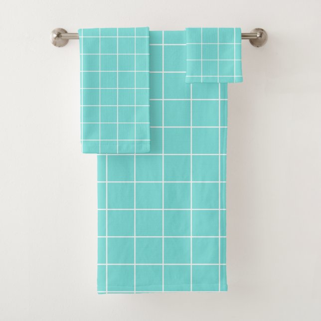 Grid Turquoise and White Bath Towel Set (Insitu)