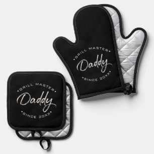 Grill Master Daddy Personalised Year Oven Mitt & Pot Holder Set