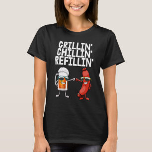 Grillin Chillin Refillin Women Hot Dog & Beer Foo T-Shirt