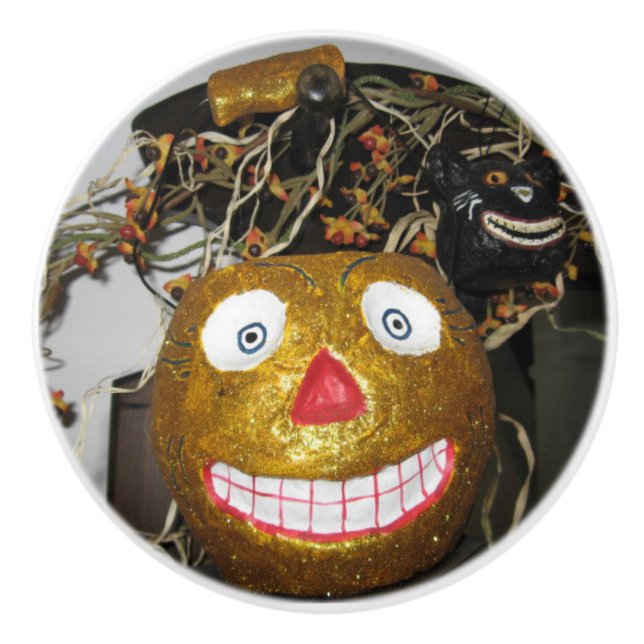 Grinning face ceramic knob (Front)