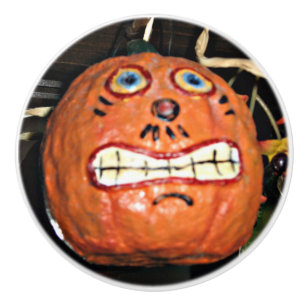Grinning Pumpkin Ceramic Knob