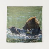 Grizzly Bear Caught A Salmon
