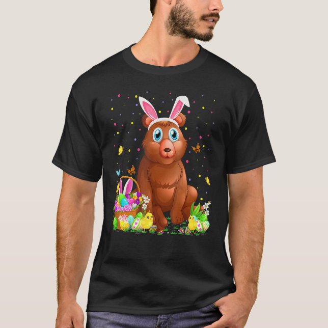 Grizzly Bear Easter Egg Hunting Grizzly Bear Easte T-Shirt (Front)