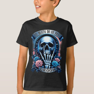Groom bride skeleton gothic halloween engagement T-Shirt