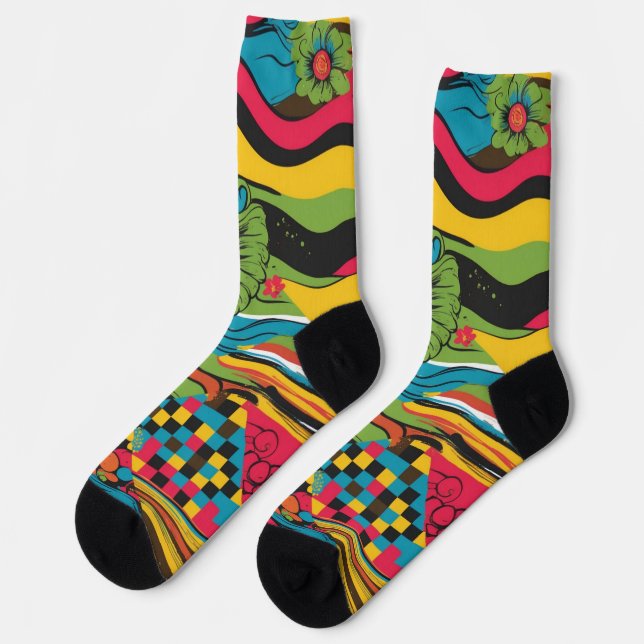 Groove Waves 70s Psychedelic Line Pattern Socks (Left)
