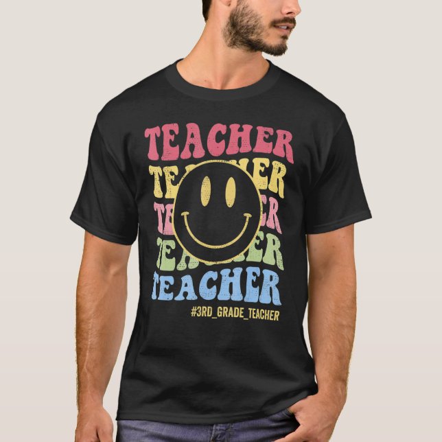 Groovy 3rd Grade Vibes Retro Face Teachers Back To T-Shirt (Front)