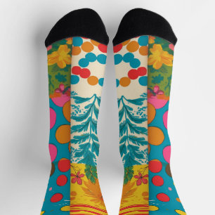 Groovy 70s Vibes Retro Pattern Socks