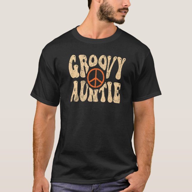 Groovy Auntie 70s Aesthetic Nostalgia 1970's Retro T-Shirt (Front)