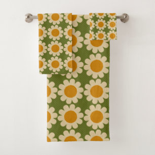 Groovy Daisy green and yellow Bath Towel Set
