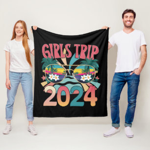 Groovy Girls Trip 2024 Weekend Summer Beach Fleece Blanket