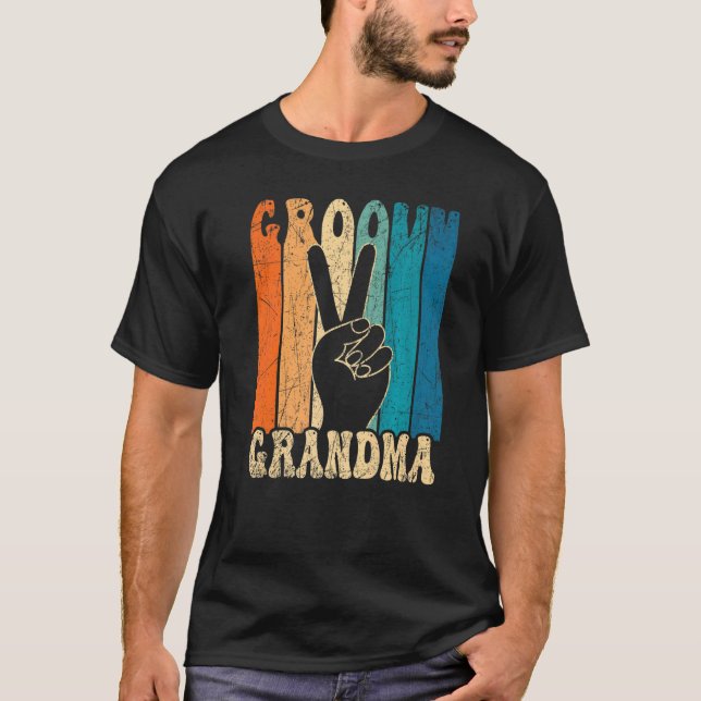 Groovy Grandma 70s Aesthetic Nostalgia 1970's Retr T-Shirt (Front)