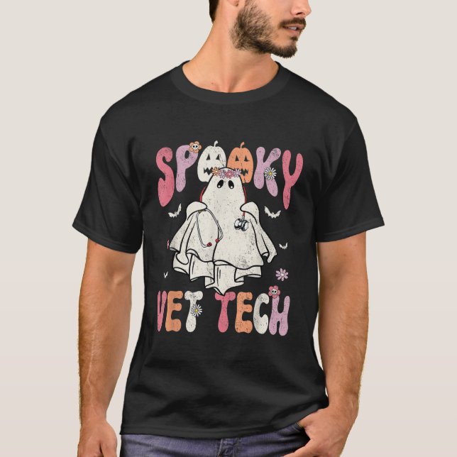 Groovy Halloween Spooky Vet Tech Veterinarian Flor T-Shirt (Front)