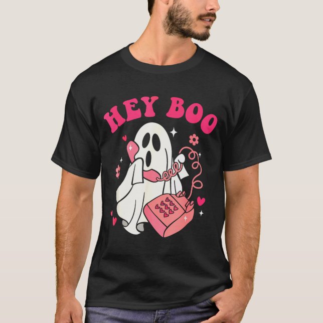 Groovy Hey Boo Cute Ghost Funny Halloween Mens Wom T-Shirt (Front)