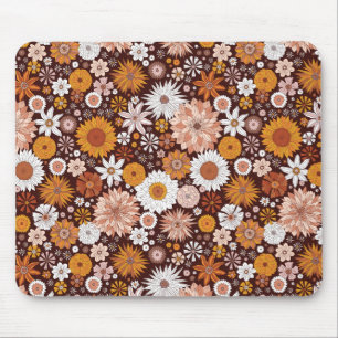 Groovy Retro Flower Garden Pattern Mouse Mat