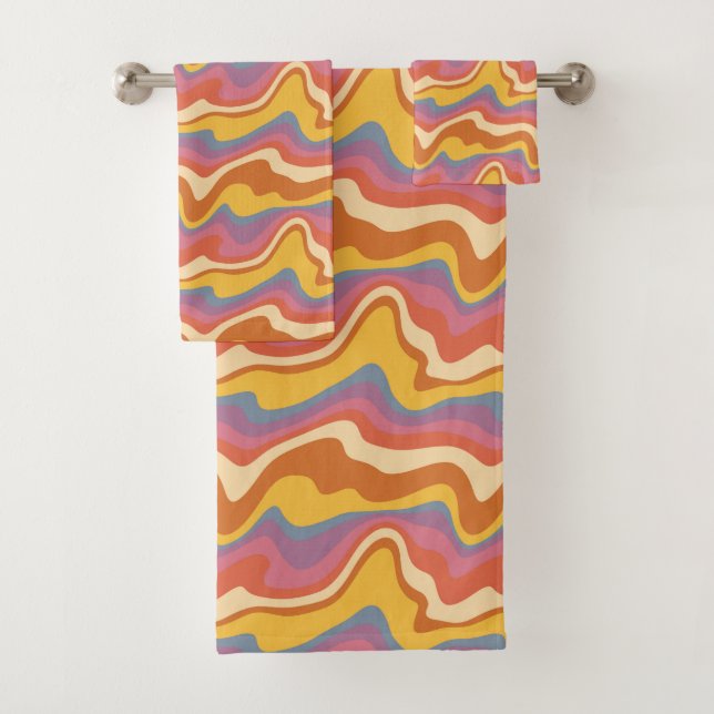 Groovy Retro Pattern Bath Towel Set (Insitu)