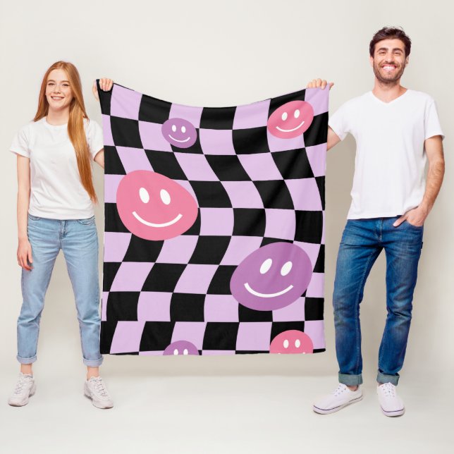 Groovy Retro Smiley Chequerboard, Y2K 90s   Fleece Blanket (In Situ)