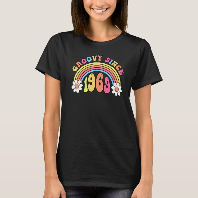 Groovy Since 1969 Vintage Retro Birthday   T-Shirt (Front)