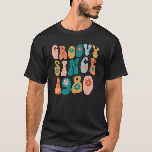 Groovy Since 1980 42nd Birthday Hippie Style 42 Ye T-Shirt